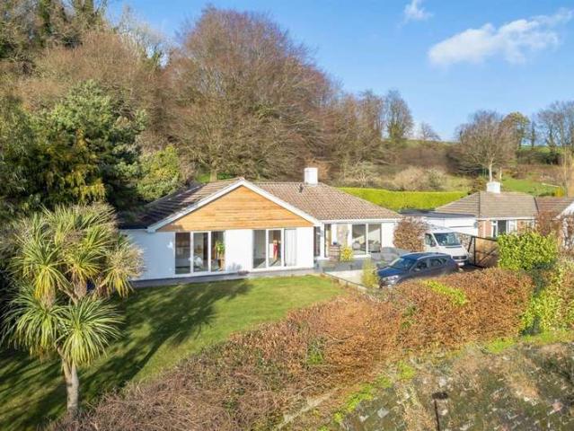 Bungalow for sale