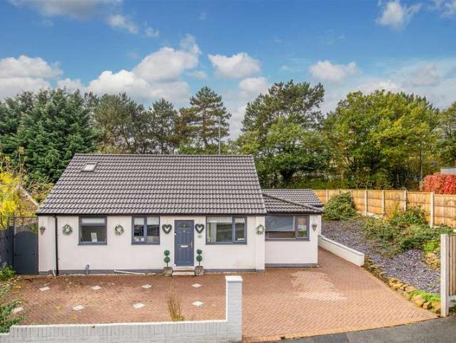 Bungalow for sale in West Yorkshire