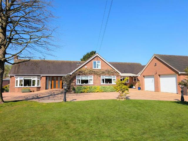 Bungalow for sale in Baschurch, Shropshire