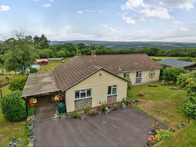 Bungalow for sale in Calstock, Drakewalls