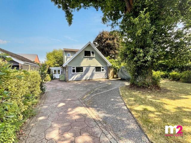 Bungalow for sale in Raglan, Wales