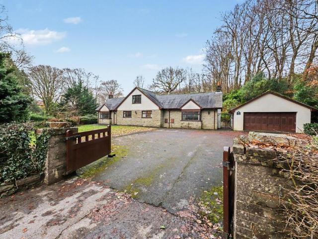 Bungalow for sale in Llwydcoed