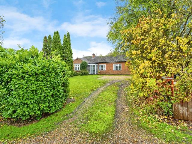 Bungalow for sale in Hardwick, Arrington