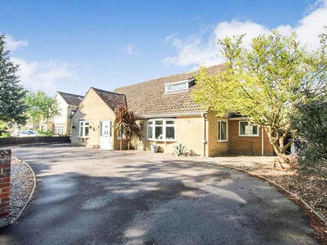 Bungalow for sale in Barway, Cambridgeshire