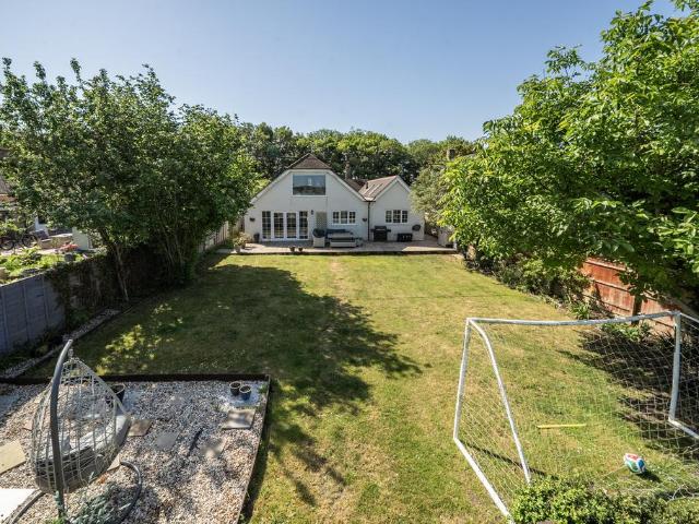 House for sale in Stanton Fitzwarren, Swindon