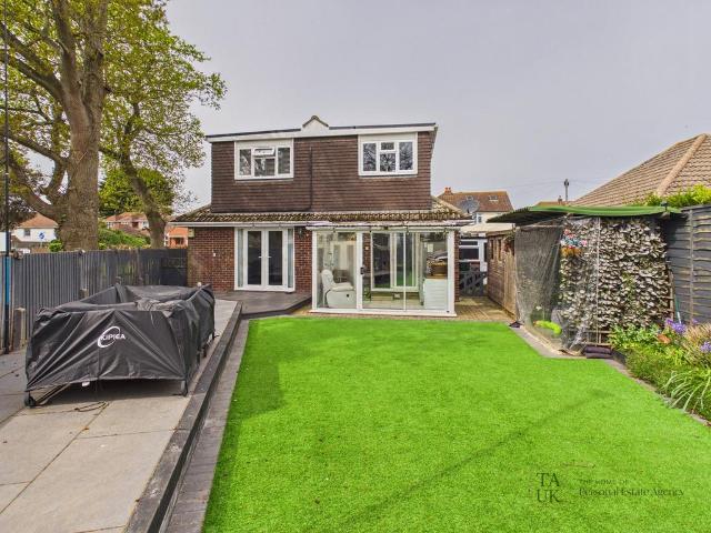 Bungalow for sale in Spring Vale, Hampshire