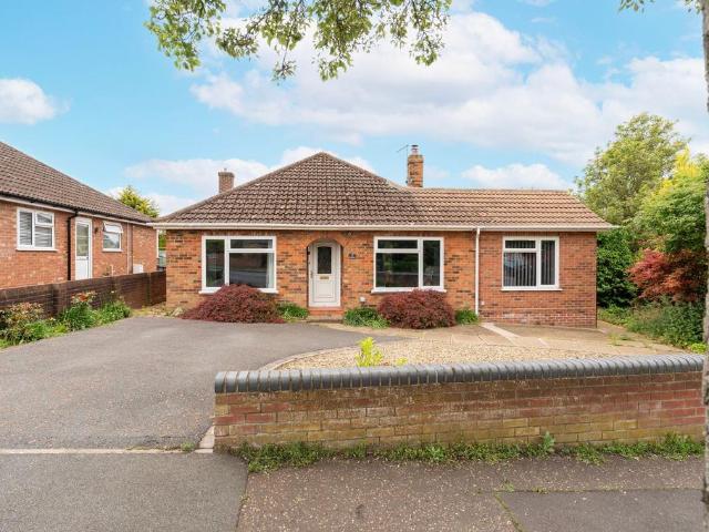 Bungalow for sale in Crostwick, Norfolk
