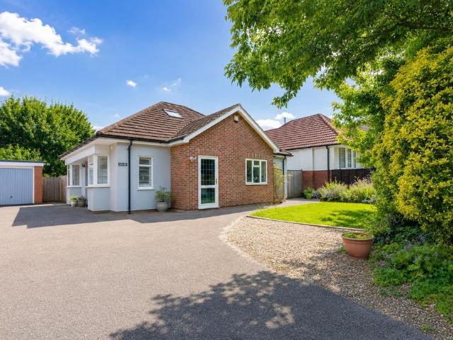 Bungalow for sale in Bitterne, City Of Southampton