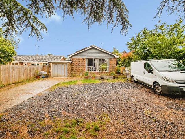 Bungalow for sale in Worthing, West Sussex