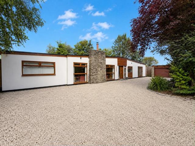 Bungalow for sale in North Meols, Roby Mill