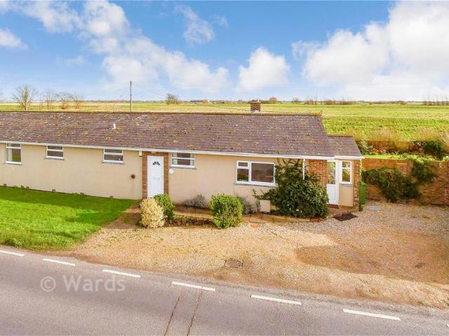 Bungalow for sale in Folkestone, Kent