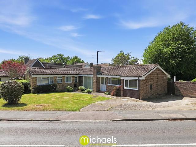Bungalow for sale in Highwoods, Fordham Heath
