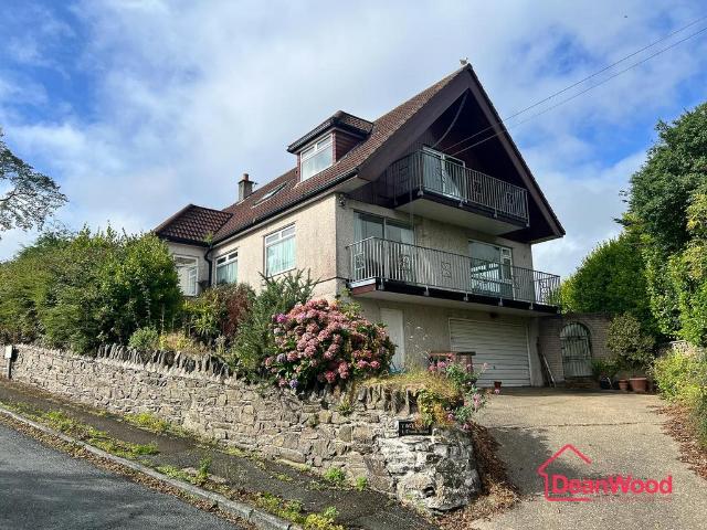 Bungalow for sale