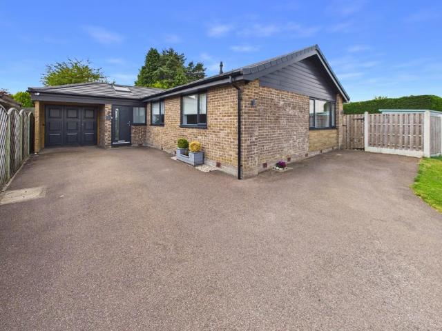 Bungalow for sale in Brackenfield, East Midlands