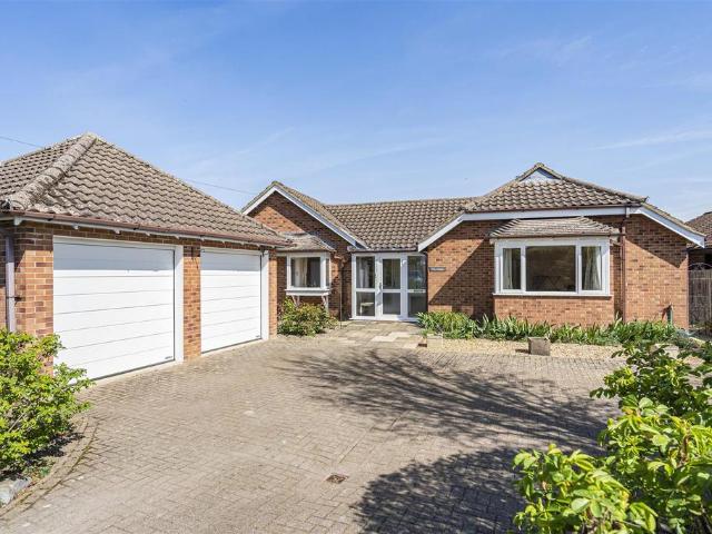 Bungalow for sale in Foxton, Arrington