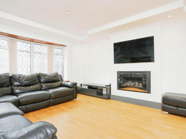 Bungalow for sale in Old Wharf, City Of Leicester