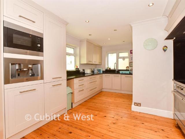 Bungalow for sale in Perryfields, West Sussex
