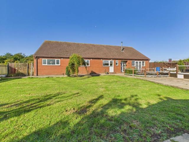 Bungalow for sale in Woodmansey