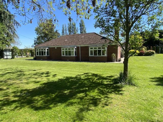 Bungalow for sale in Gosberton Clough, Lincolnshire
