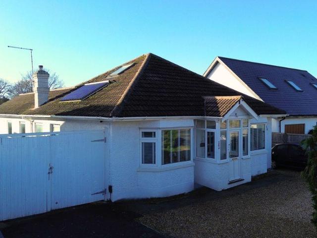 Bungalow for sale in Fairmile, Christchurch