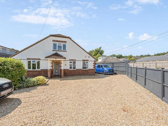 Bungalow for sale in Canford Bottom, Colehill