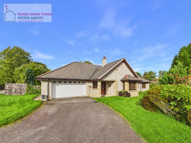 Bungalow for sale in Achnagairn, Kirkhill