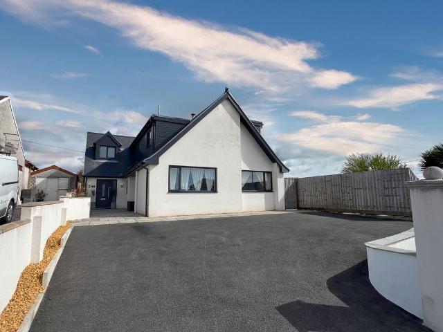 Bungalow for sale in Coity Higher, Coity