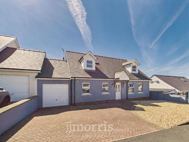 Bungalow for sale in Fishguard and Goodwick, Fishguard