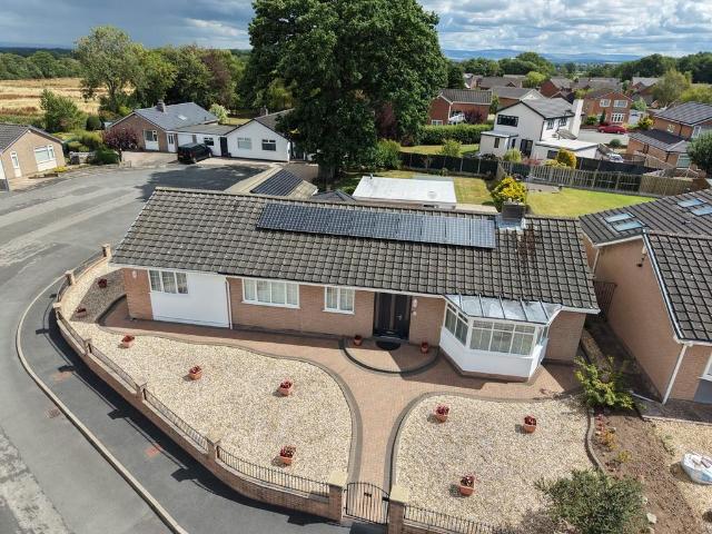 Bungalow for sale