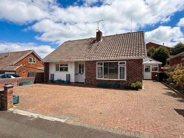 Bungalow for sale in Hythe and Dibden, Ashurst Bridge