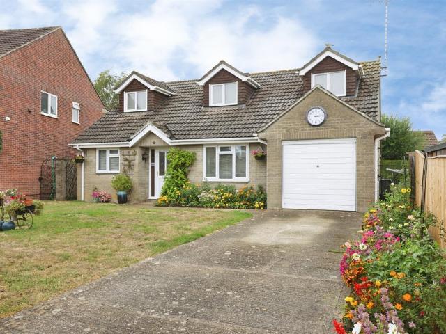 Bungalow for sale in Durrington, Wiltshire