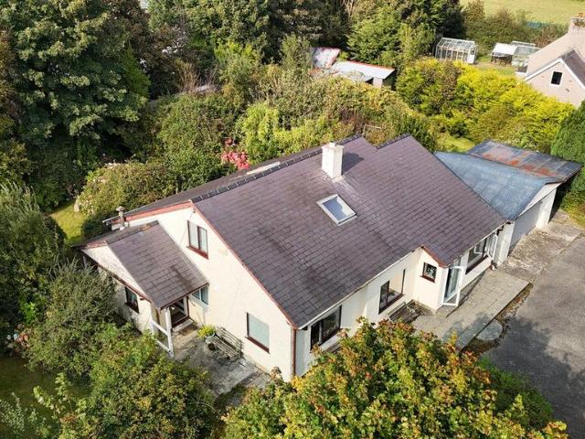 Bungalow for sale in Llanfair-Mathafarn-Eithaf, Brynteg