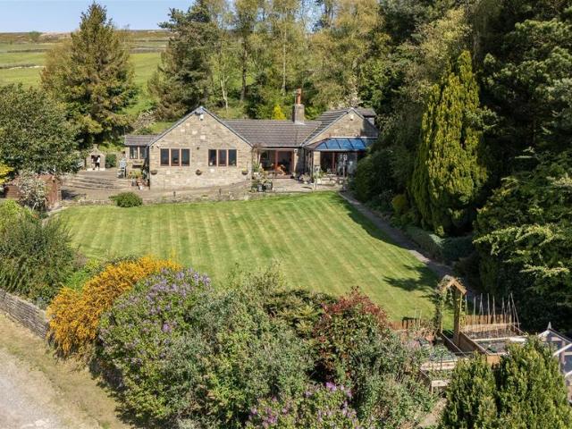 Bungalow for sale in Midgley, West Yorkshire