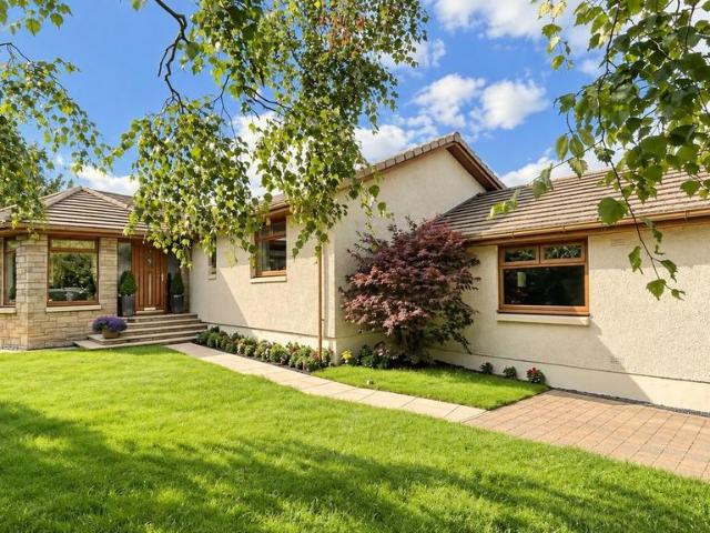 Bungalow for sale in Crook Of Devon, Scotland