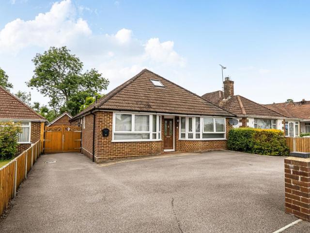 Bungalow for sale in Eastleigh, Helford