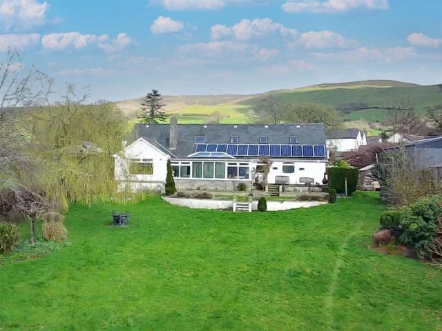 Bungalow for sale in Llandyrnog, Wales