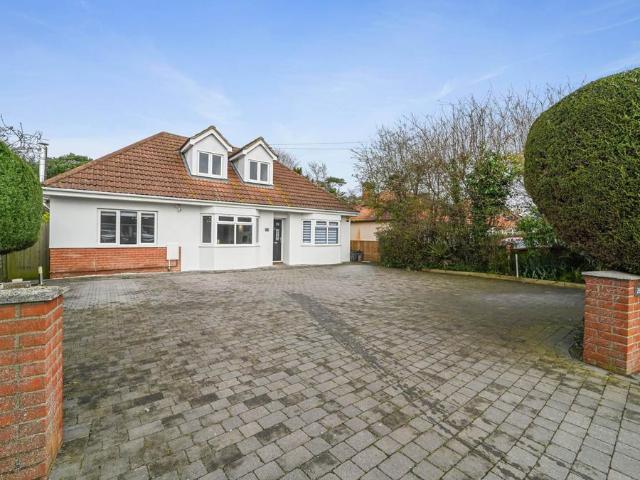 Bungalow for sale in Chelmondiston, Isle Of Man