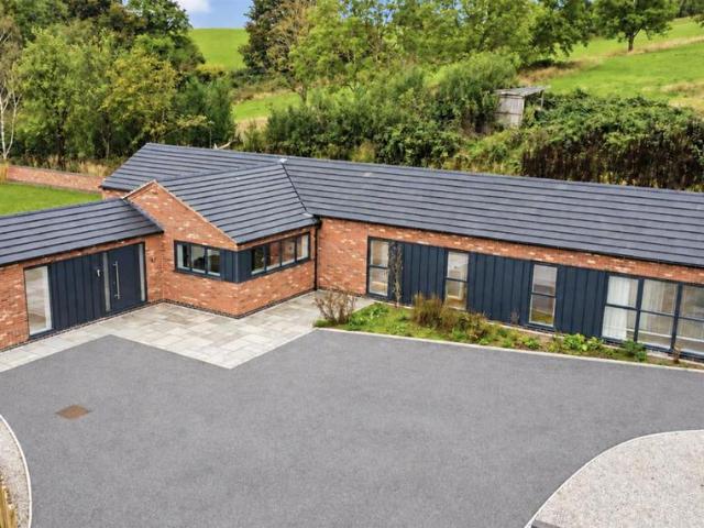 Bungalow for sale in Caldermill, East Midlands