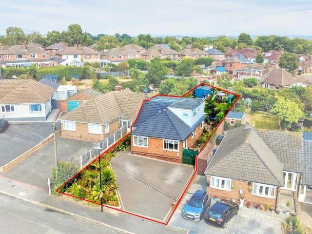 Bungalow for sale in Walmley, Tyburn