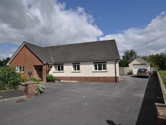 Bungalow for sale in St Clears, Wales