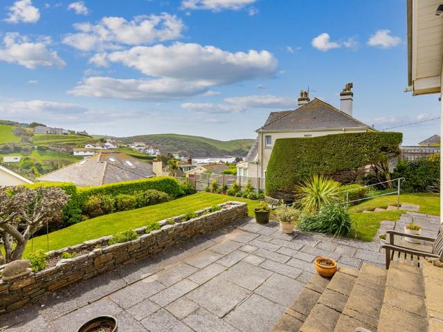 Bungalow for sale in Strode, Devon