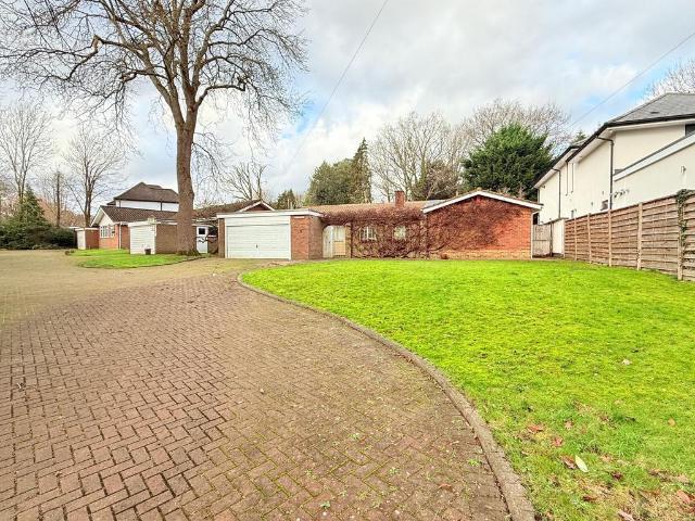 Bungalow for sale in Greater London
