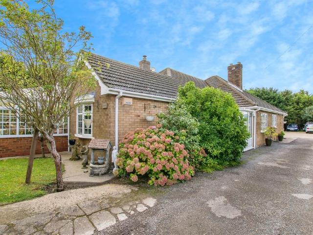 Bungalow for sale in Kirton CP, Boston