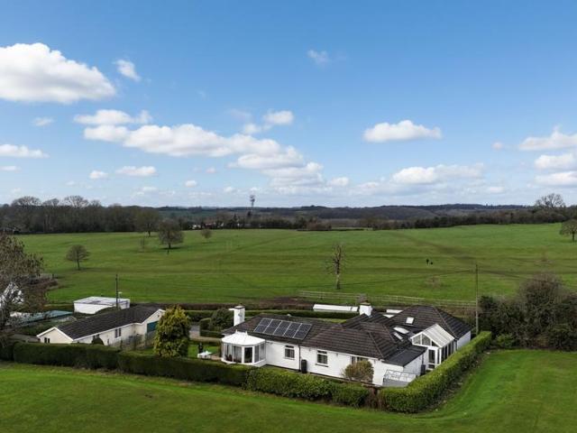 Bungalow for sale in Stone, Baswich