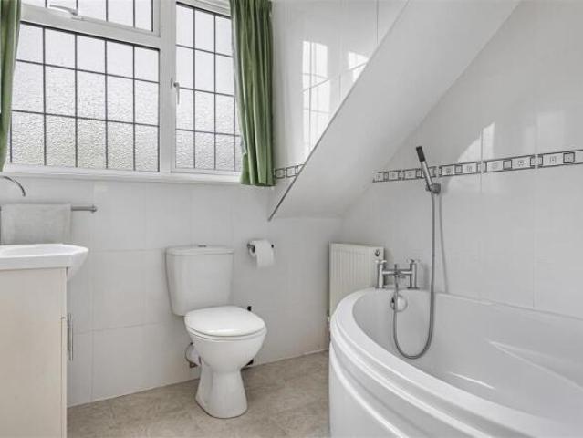 Bungalow for sale in The Butts, Kent