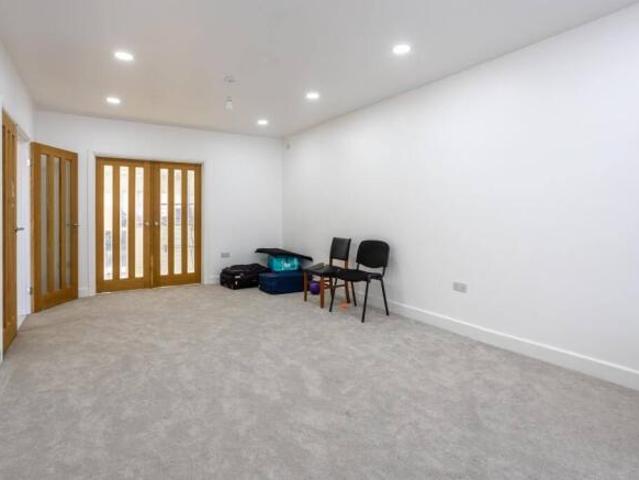 Bungalow for sale