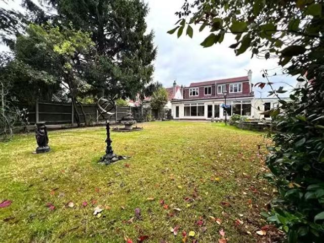 House for sale in Seven Kings