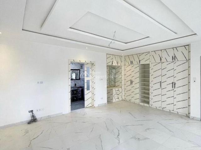 Detached duplex for rent in Eti Osa, Lagos