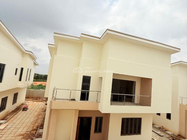 Detached duplex for sale in Jahi, Sokoto