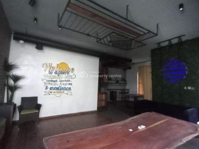 Detached duplex for sale in Lekki, Lagos